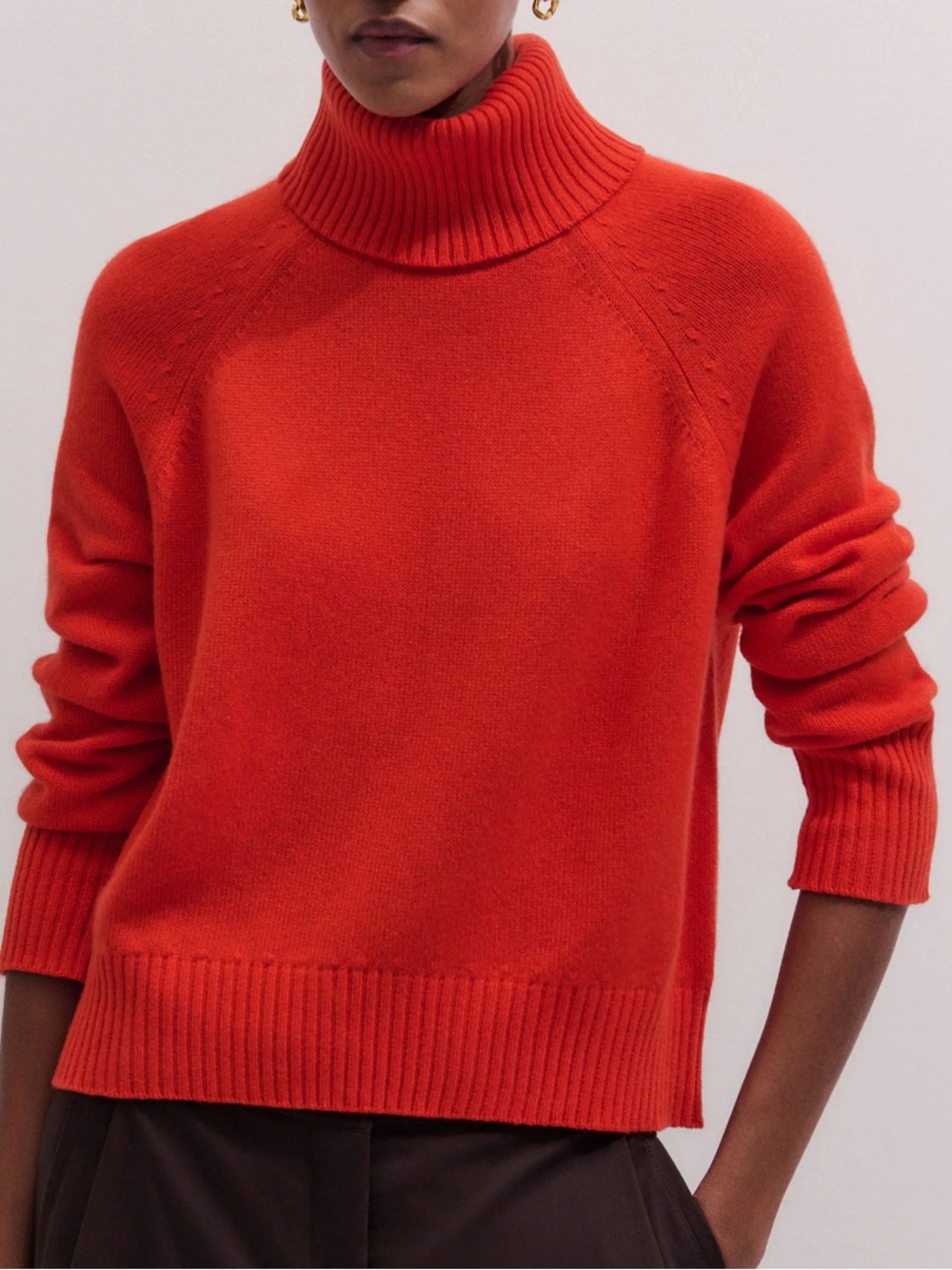 ME+EM Cashmere Raglan Sweater plus Snood in Red